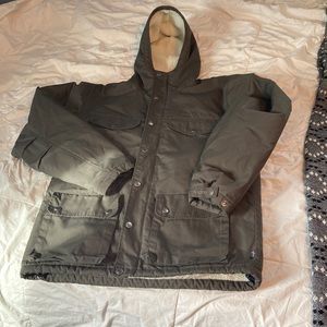 Men’s Greenland Winter Jacket. Nape to hem 24 in  sleeve 18.5in chest21in